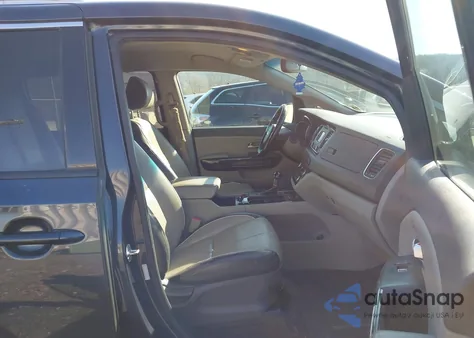 2015 Kia Sedona Ex z USA, uszkodzony, nr VIN KNDMC5C14F6060055